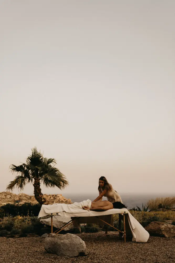 Massage therapy experience in Mykonos - Photo 11